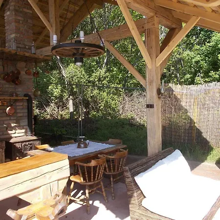 Сasa de vacaciones 200 Eves Vendeghaz *